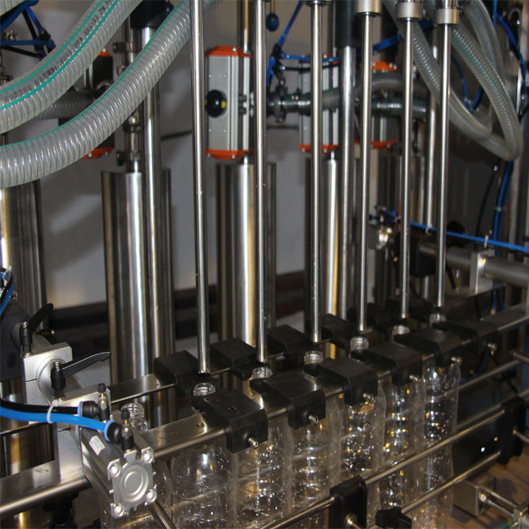 машина для розливу кокосового масла