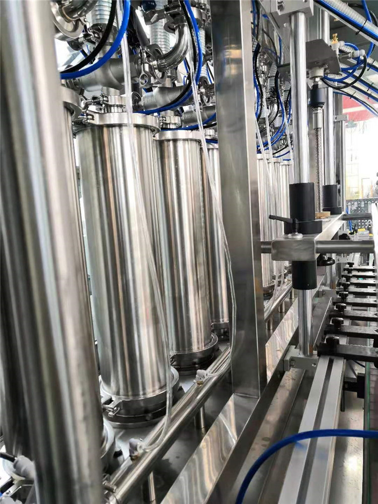 Машина для заправки масла